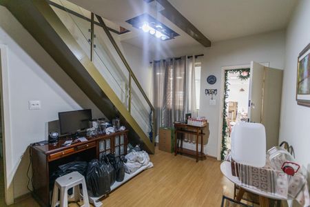 Casa à venda com 358m², 7 quartos e 2 vagasSala da Casa de Fundos