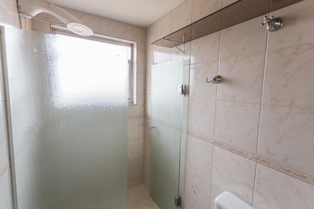 Casa à venda com 358m², 7 quartos e 2 vagasBanheiro da Suíte 3 no 2° Andar