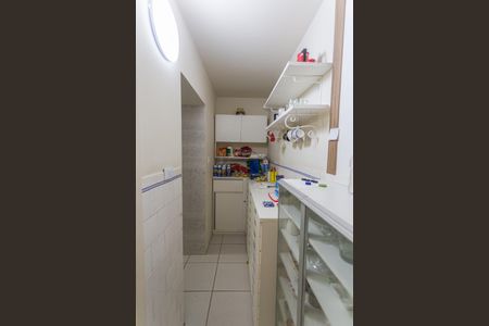 Casa à venda com 358m², 7 quartos e 2 vagasDespensa 1 da Casa de Fundos