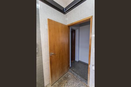 Casa à venda com 358m², 7 quartos e 2 vagasBanheiro Social