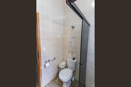 Casa à venda com 358m², 7 quartos e 2 vagasBanheiro Social