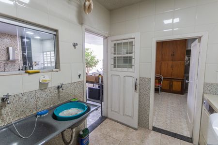 Casa à venda com 358m², 7 quartos e 2 vagasÁrea de Serviço