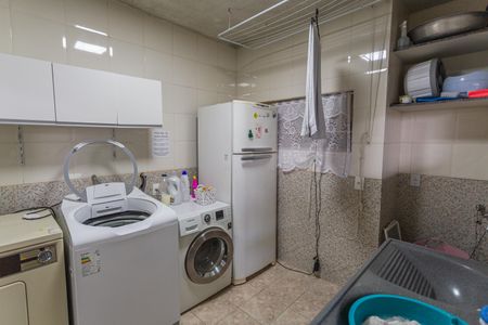 Casa à venda com 358m², 7 quartos e 2 vagasÁrea de Serviço