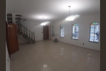 Casa à venda com 3 quartos, 212m² em Vila Gomes Cardim, São Paulo