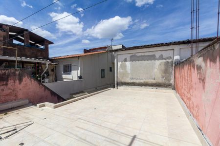 Casa à venda com 100m², 3 quartos e 1 vagaVaranda