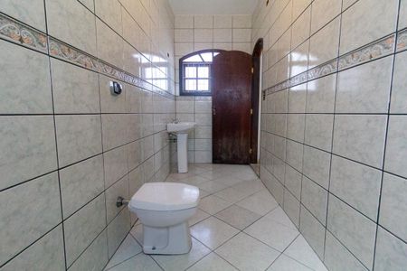 Casa à venda com 100m², 3 quartos e 1 vagaBanheiro 1