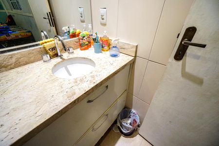 Casa à venda com 170m², 2 quartos e 2 vagasPia