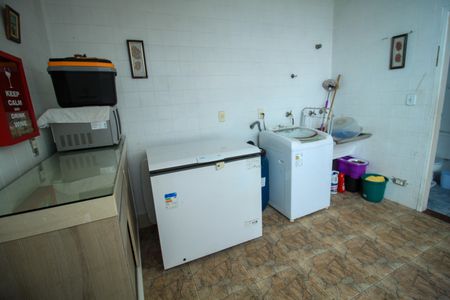 Casa à venda com 190m², 3 quartos e 4 vagasÁrea de Serviço