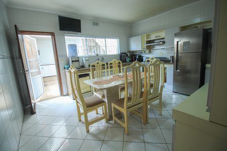 Casa à venda com 190m², 3 quartos e 4 vagasCozinha