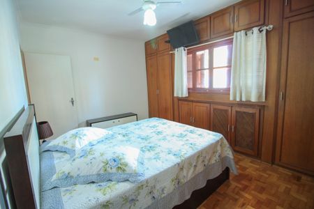 Casa à venda com 190m², 3 quartos e 4 vagasSuíte