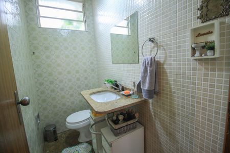 Casa à venda com 190m², 3 quartos e 4 vagasLavabo