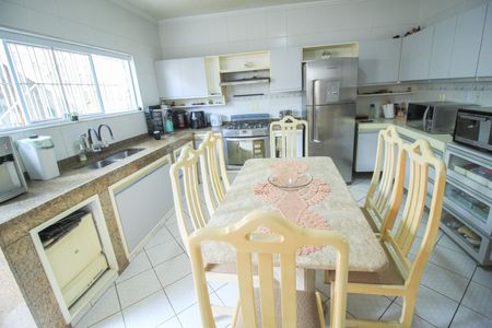 Casa à venda com 190m², 3 quartos e 4 vagasCozinha