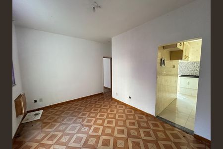 Sala de apartamento para alugar com 1 quarto, 49m² em Pilares, Rio de Janeiro