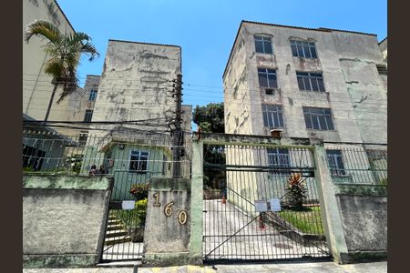 Apartamento para alugar com 49m², 2 quartos e 1 vagaFachada e portaria