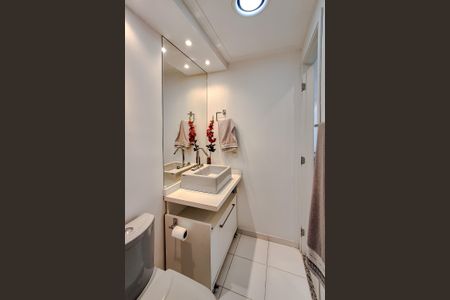 Apartamento à venda com 69m², 2 quartos e 2 vagasBanheiro