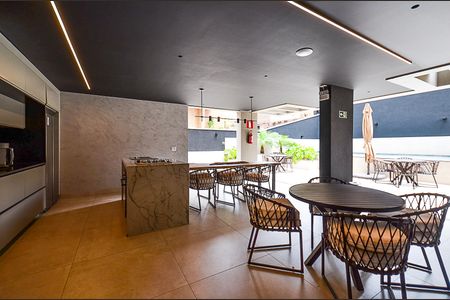 Apartamento à venda com 216m², 3 quartos e 4 vagasÁrea comum - Salão de festas