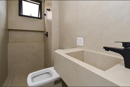 Apartamento à venda com 216m², 3 quartos e 4 vagasBanheiro Social