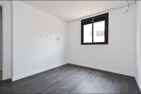 Apartamento à venda com 216m², 3 quartos e 4 vagasQuarto 1