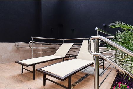 Apartamento à venda com 216m², 3 quartos e 4 vagasÁrea comum - Piscina