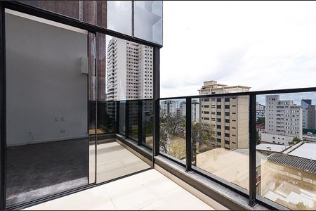 Apartamento à venda com 216m², 3 quartos e 4 vagasVaranda