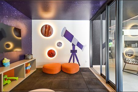 Apartamento à venda com 216m², 3 quartos e 4 vagasÁrea comum - Playground