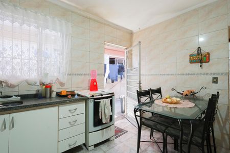 Casa à venda com 220m², 7 quartos e 3 vagasCasa 1 - Cozinha