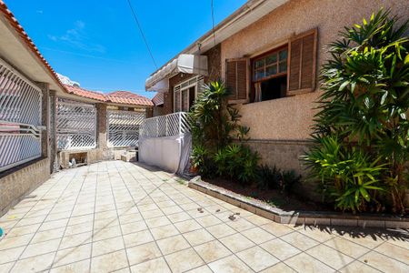 Casa à venda com 220m², 7 quartos e 3 vagasQuintal frontal