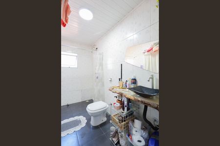 Casa à venda com 220m², 7 quartos e 3 vagasCasa 2 - Banheiro 1