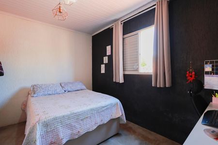 Casa à venda com 220m², 7 quartos e 3 vagasCasa 2 - Quarto 2