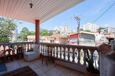 Casa à venda com 220m², 7 quartos e 3 vagasCasa 2 - Terraço