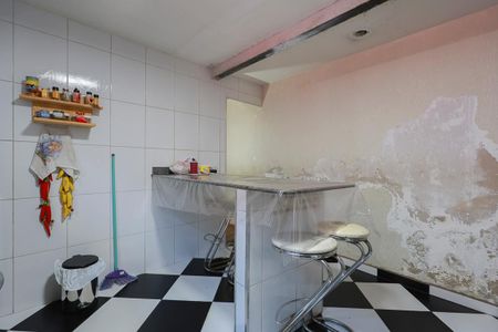 Casa à venda com 220m², 7 quartos e 3 vagasCozinha