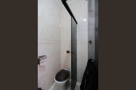 Casa à venda com 220m², 7 quartos e 3 vagasCasa 1 - Banheiro da suíte