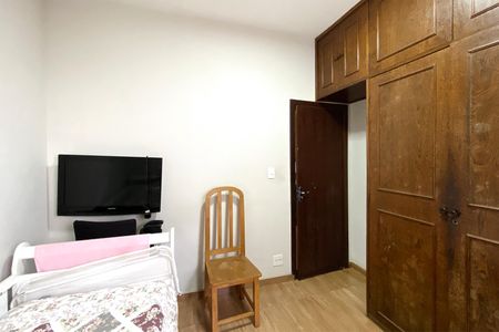 Casa à venda com 95m², 3 quartos e 7 vagasQuarto 2