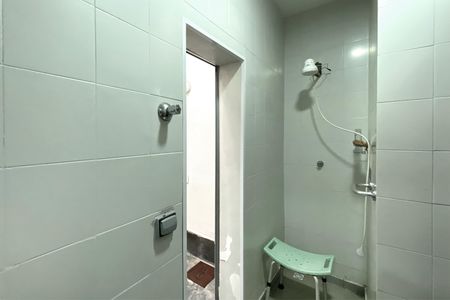 Casa à venda com 95m², 3 quartos e 7 vagasBanheiro