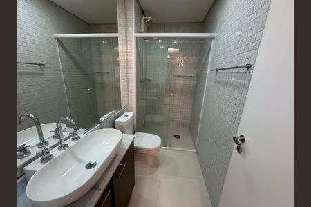 Apartamento para alugar com 50m², 1 quarto e 1 vaga Apartamento para alugar com 50m², 1 quarto e 1 vagaBanheiro