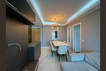 Apartamento para alugar com 50m², 1 quarto e 1 vaga Apartamento para alugar com 50m², 1 quarto e 1 vagaSala