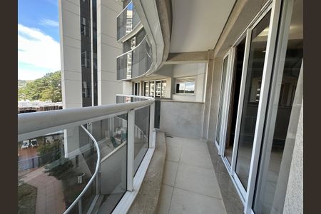 Apartamento para alugar com 50m², 1 quarto e 1 vaga Apartamento para alugar com 50m², 1 quarto e 1 vagaSacada
