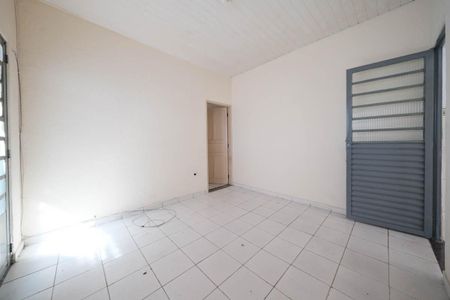 Sala de casa à venda com 2 quartos, 244m² em Vila Guilhermina, São Paulo