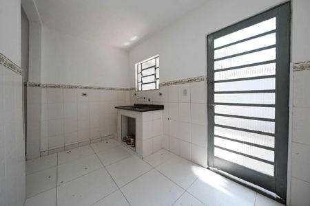 Casa à venda com 244m², 2 quartos e 1 vagaCozinha