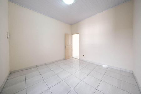 Quarto de casa à venda com 2 quartos, 244m² em Vila Guilhermina, São Paulo