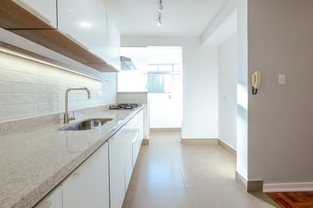 Apartamento à venda com 3 quartos, 58m² em Pinheiros, São Paulo