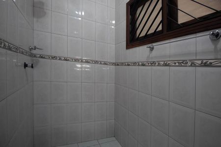 Casa à venda com 313m², 5 quartos e 5 vagasBanheiro 5