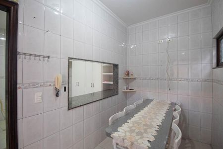 Casa à venda com 313m², 5 quartos e 5 vagasCopa / Cozinha casa 2