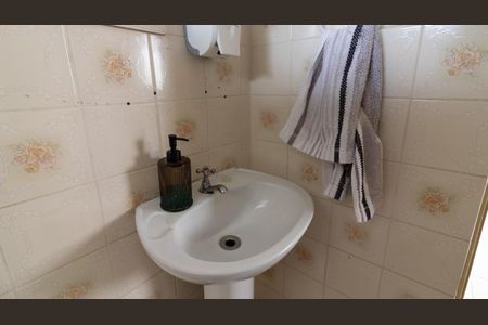 Casa à venda com 244m², 1 quarto e 1 vagaBanheiro