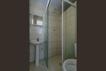 Casa para alugar com 70m², 2 quartos e 1 vaga Casa para alugar com 70m², 2 quartos e 1 vagaBanheiro Suíte