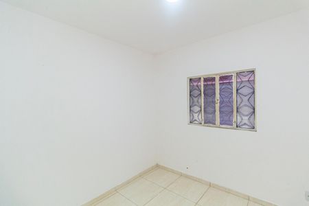 Sala de casa para alugar com 1 quarto, 55m² em Marechal Hermes, Rio de Janeiro
