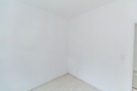 Quarto de casa para alugar com 1 quarto, 55m² em Marechal Hermes, Rio de Janeiro