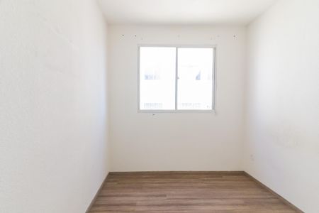 Quarto 2 de apartamento para alugar com 2 quartos, 41m² em Jardim do Lago, Osasco