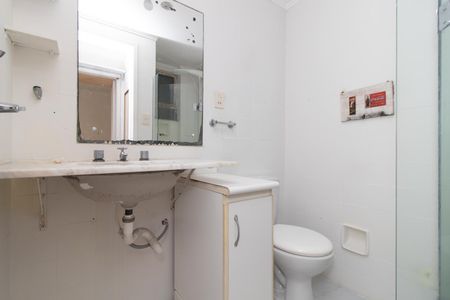 Banheiro de apartamento para alugar com 1 quarto, 40m² em Cidade Baixa, Porto Alegre