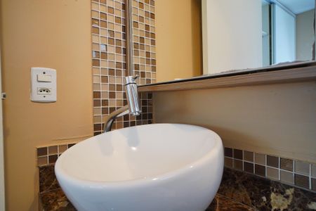 Apartamento à venda com 70m², 3 quartos e 1 vagaBanheiro suite